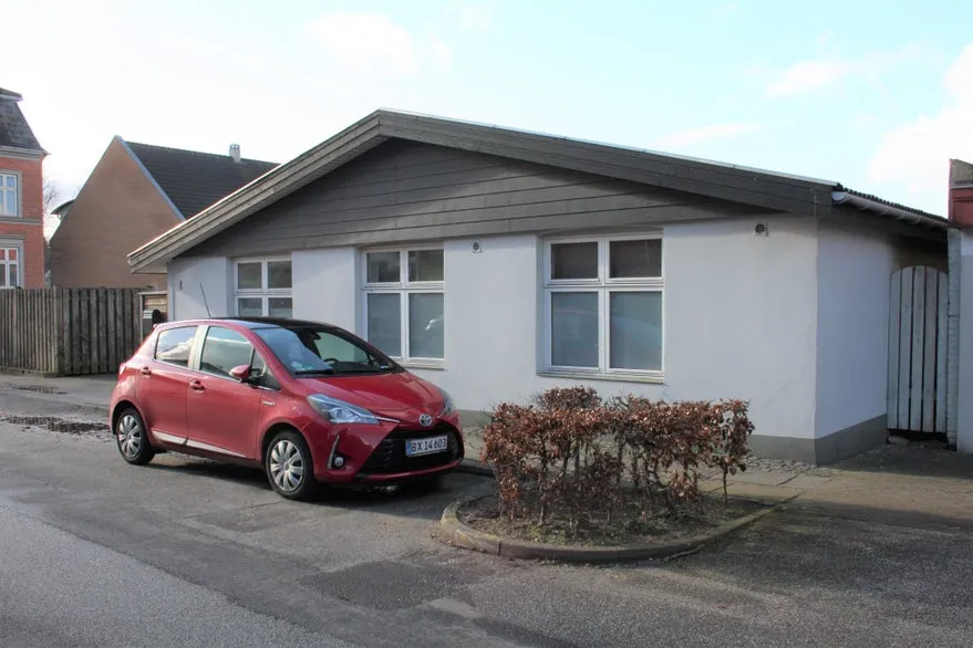 Extérieur - Development Opportunity with Enclosed Yard in Denmark