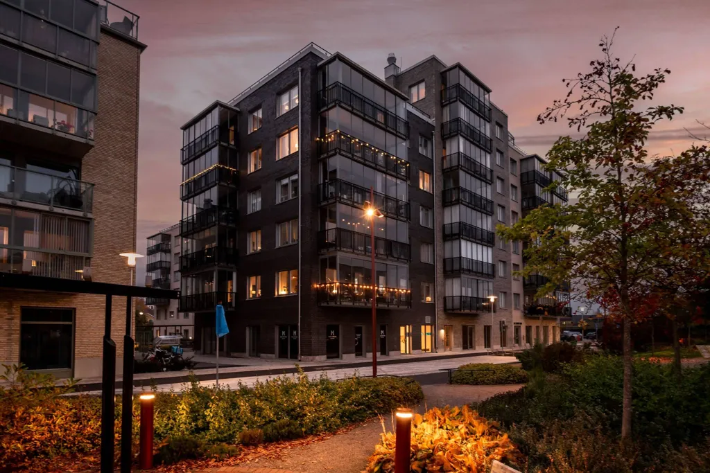 Välivaade - Apartment with Large Balcony in Östermalm