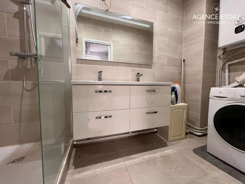 Vannitoad - Charmant 2-Bedroom Flat in Marseille Centre
