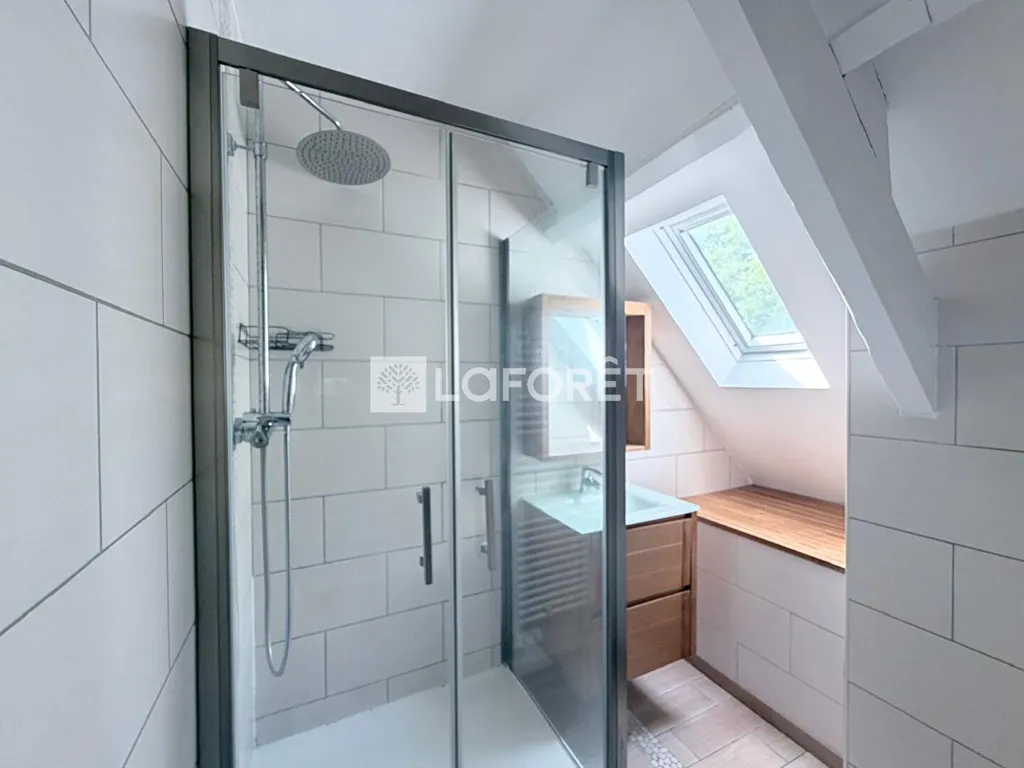 Bagni - Meubled 2-Bedroom Apartment in Arpajon