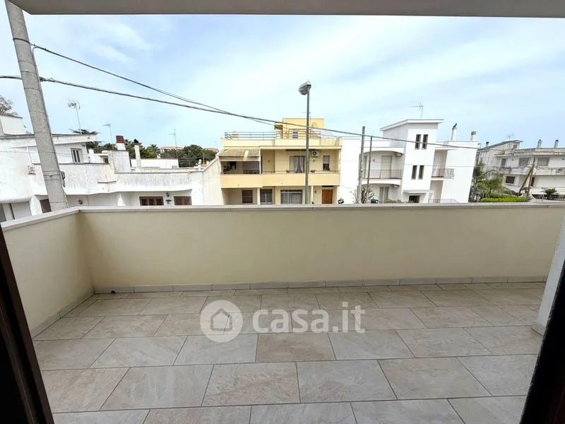 Rõdu - Bright 3-Bedroom Flat in Tricase