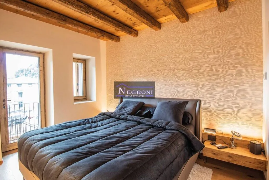 Magamistoad - Luxury Apartment with Medieval View in Gromo