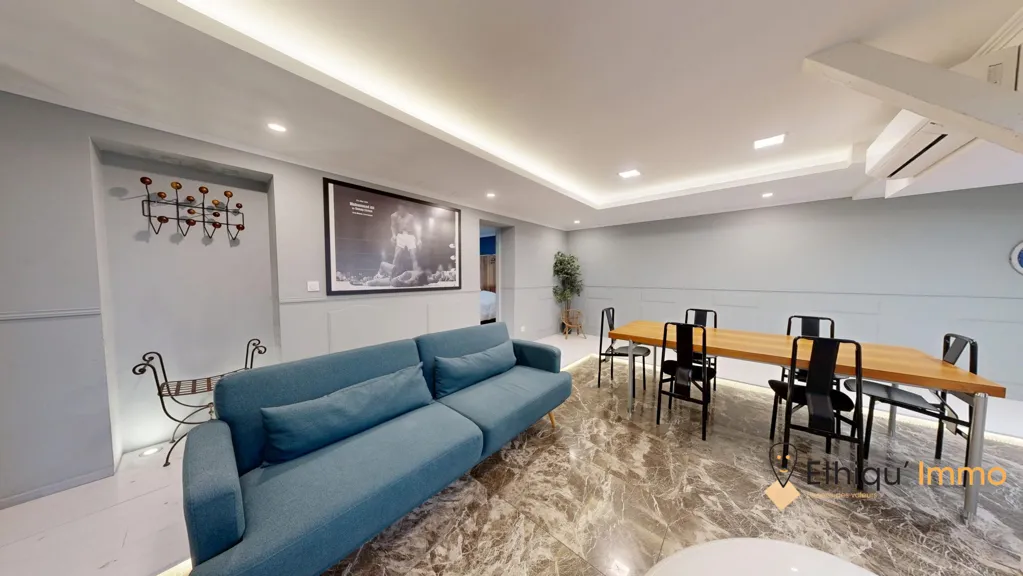 Salle à manger - Appartement Lumineux avec 2 Chambres à Strasbourg