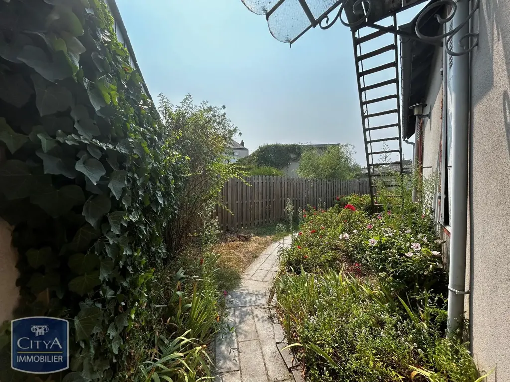 Jardin - Appartement Meublé 2 Pièces à Angers