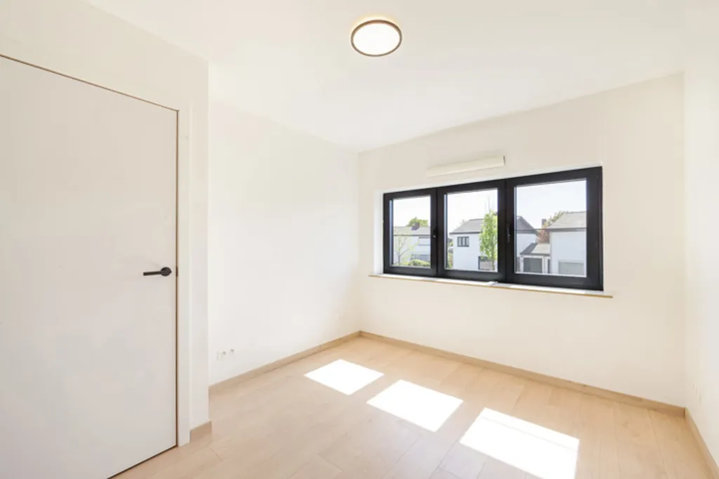 Pièces - Maison Énergétique avec Jardin et Garage à Zevendonk