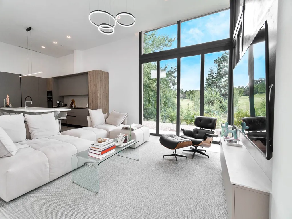Elutuba - Dual Villa with Pool in Torremirona Golf