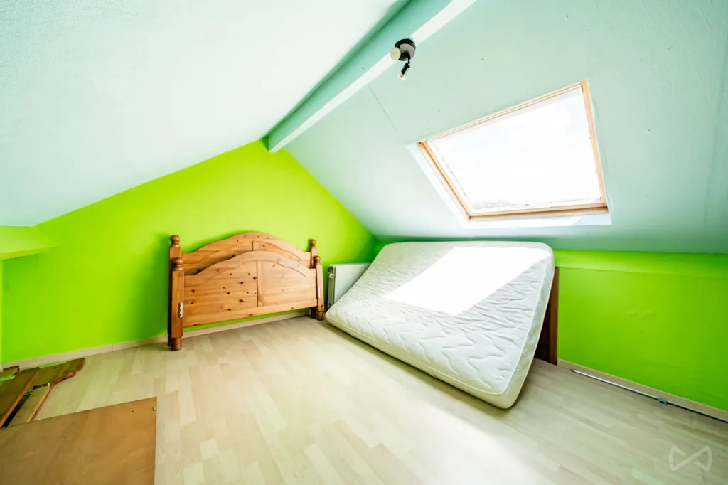Magamistoad - Three-Storey House with Terrace in Bray