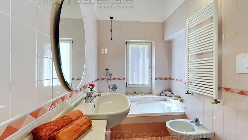 Vannitoad - Panoramic Villa with Garden near Urbino