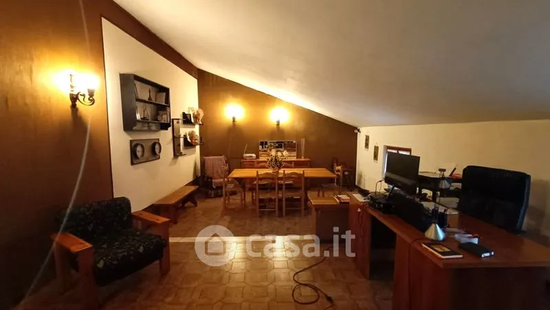 Söögituba - Terraced House with Garage in Prato