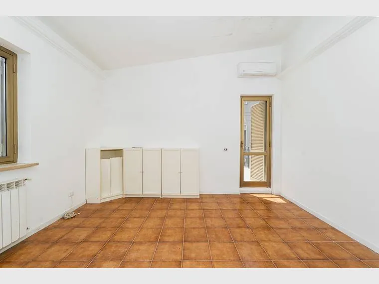 Stanze - Central Two-Bedroom Apartment with Terraces in Formello