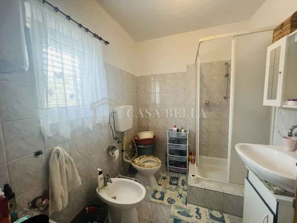Vannitoad - Detached Bungalow with Sea View in Senj