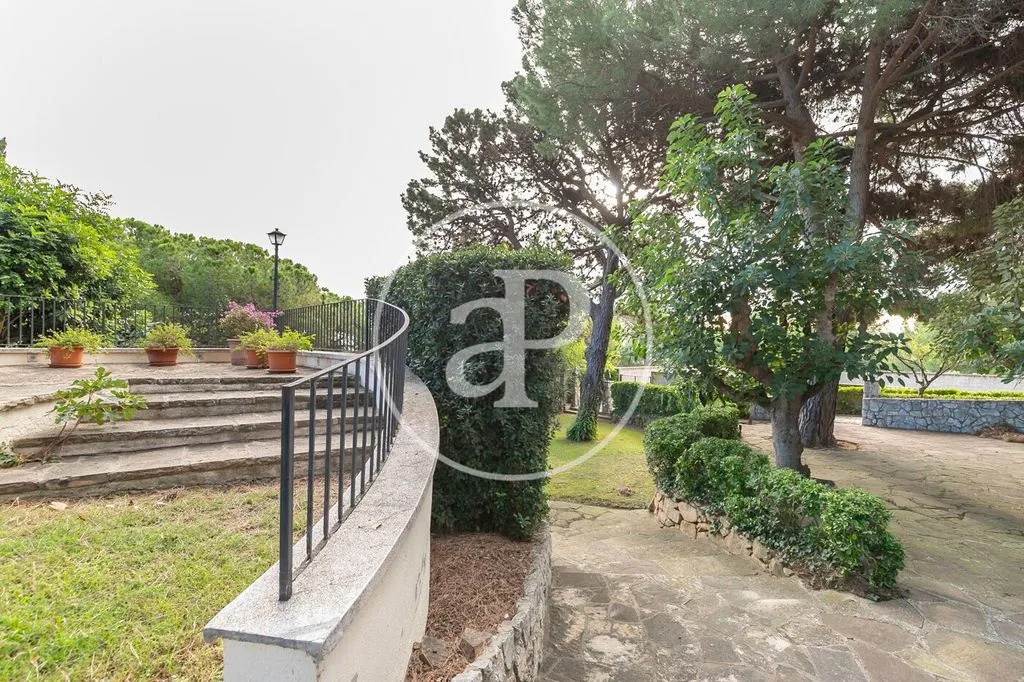 Jardin - Luxury Villa with Pool in Sant Andreu de Llavaneres