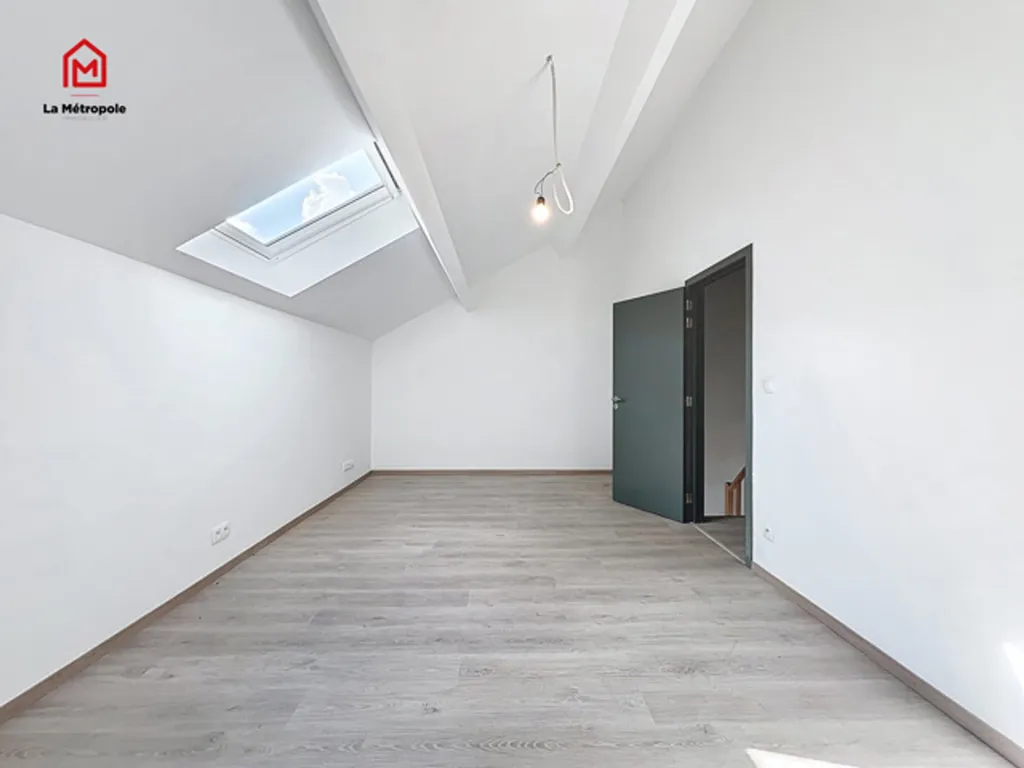 Stanze - New Duplex Apartment with Terrace in Châtelet