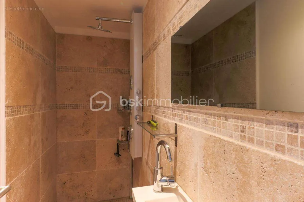 Bagni - Town House with Balneotherapy Bath in Vert-le-Grand