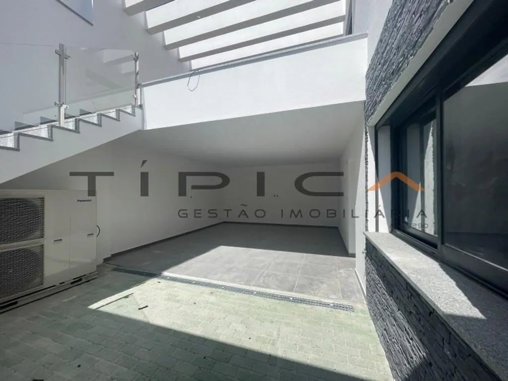 Pièces - Luxury Villa with Pool in Murches, Cascais
