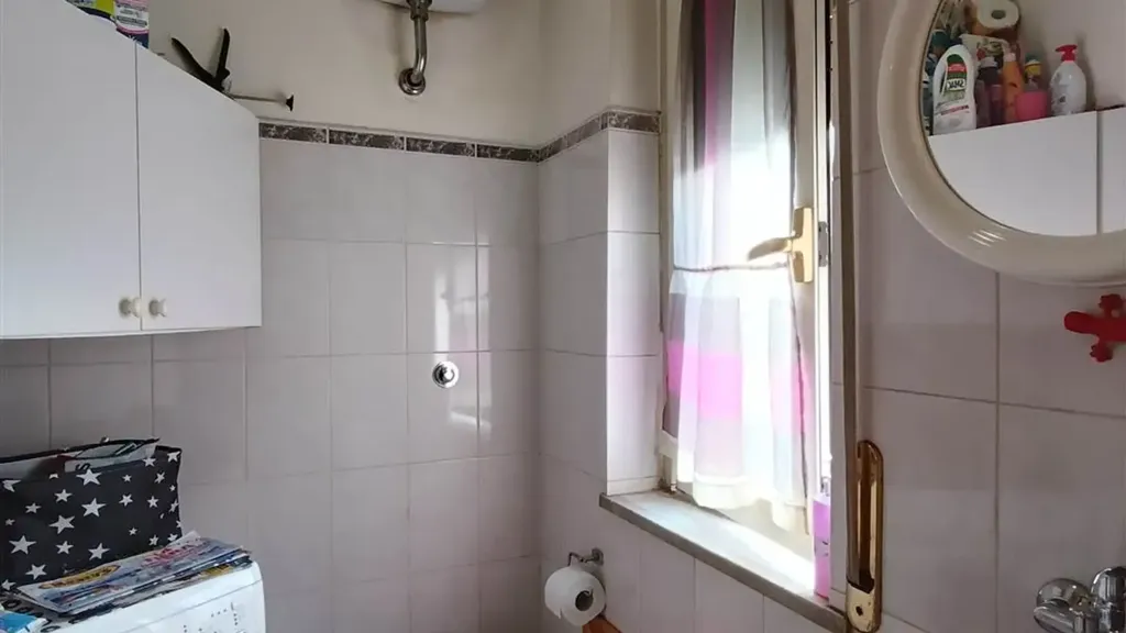 Vannitoad - Panoramic Apartment with Balcony in Atripalda