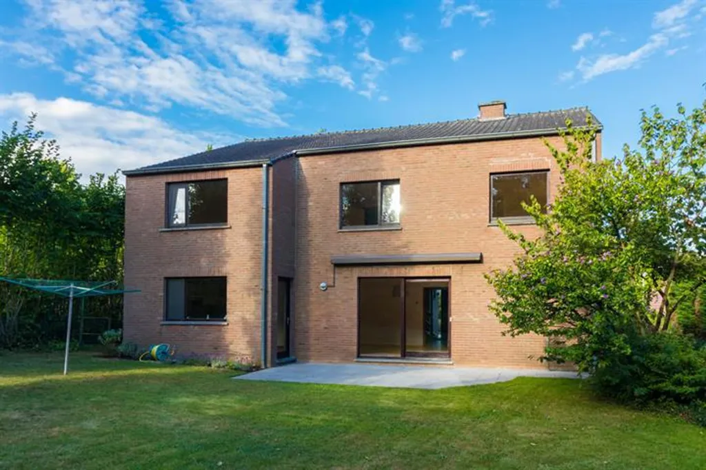Välivaade - Spacious Villa with Garden in Tervuren