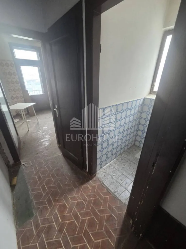 Entrée - Three-Bedroom Flat with Central Heating in Donji Grad, Zagreb