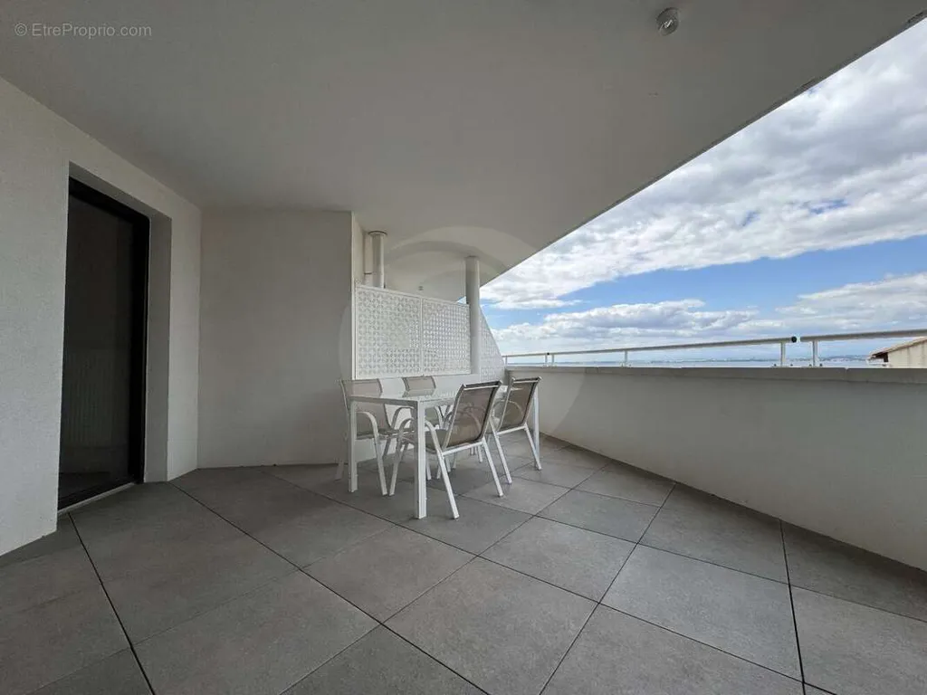 Balcon - Appartement 4 Pièces avec Terrasse à Sète