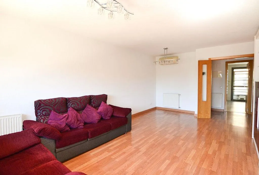 Elutuba - Apartment with Pool in La Dehesa, Navalcarnero