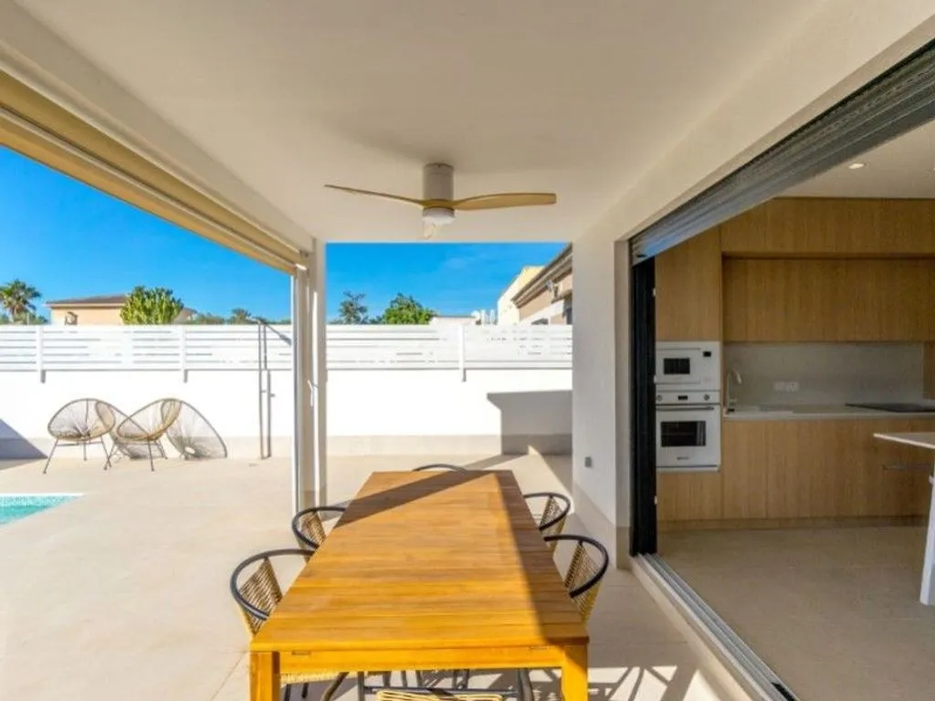 Terrazza - Luxury Villa with Pool in El Chaparral, Torrevieja