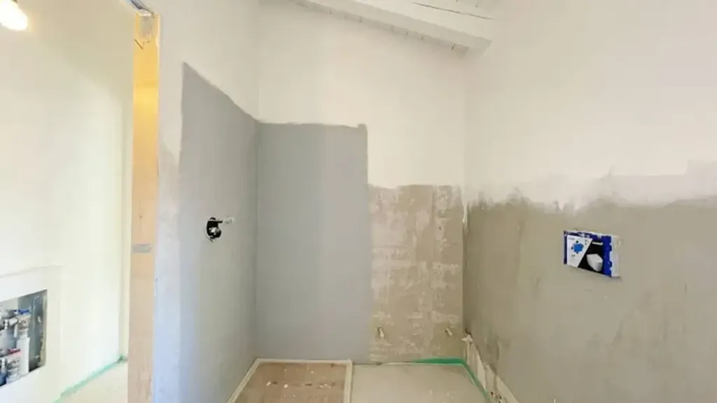 Bagni - Apartment with Terrace in Cento Centre