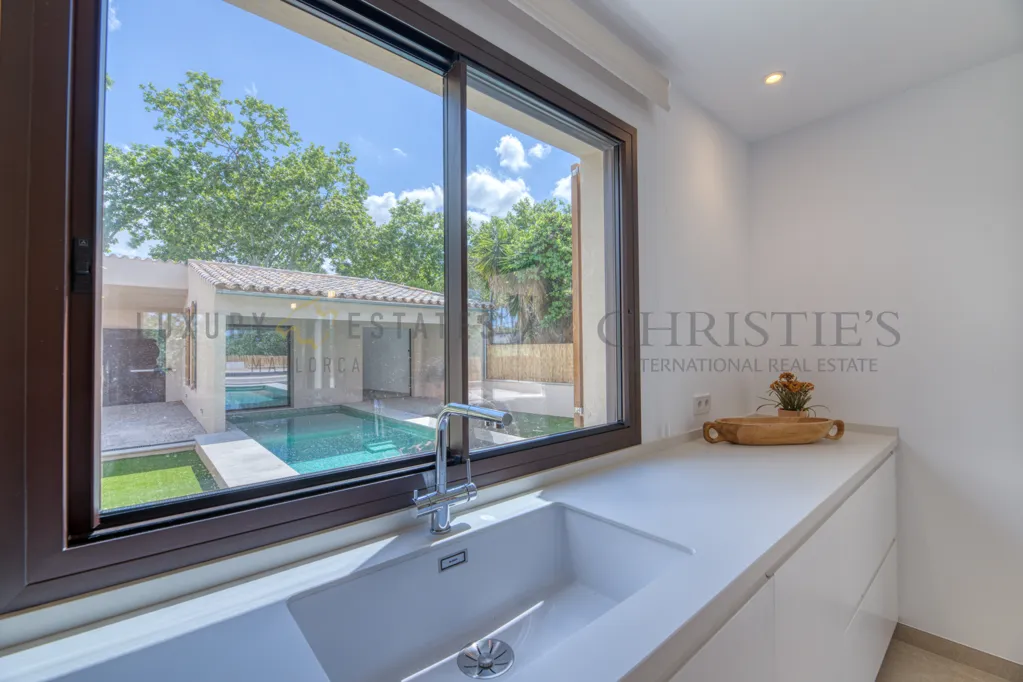 Vannitoad - Newly Constructed Villa with Pool in Calvia
