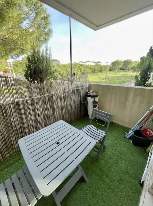 Terrasse - Appartement T2 avec Balcon et Parking à Montpellier