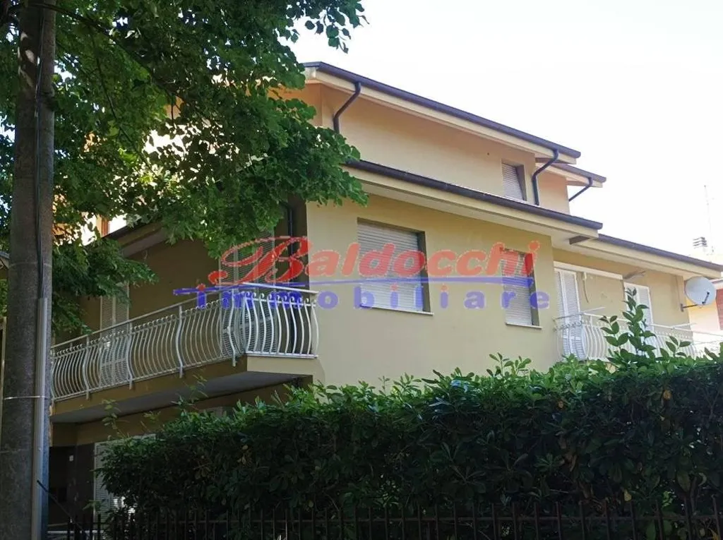 Välivaade - Attico with Terraces in Fano