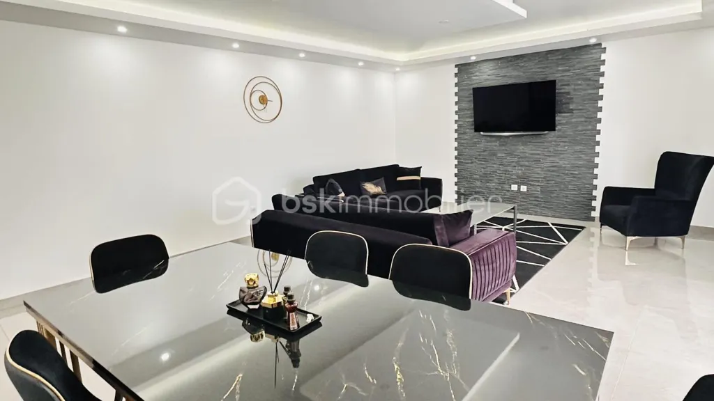 Elutuba - Contemporary Villa with Pool in Creux de la Thine