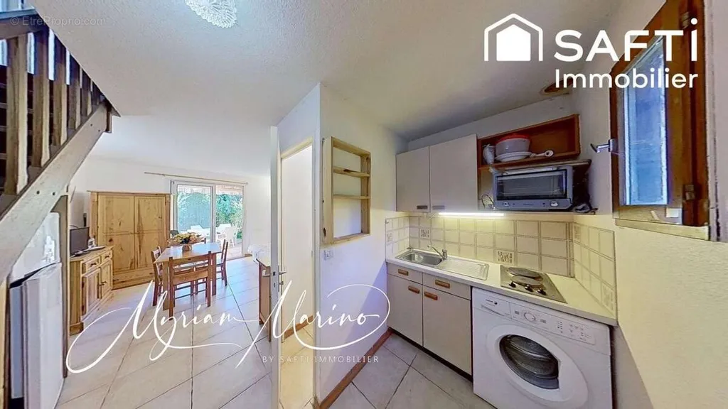 Cuisine - Maison avec Jardin et Parking à Roquebrune-Sur-Argens
