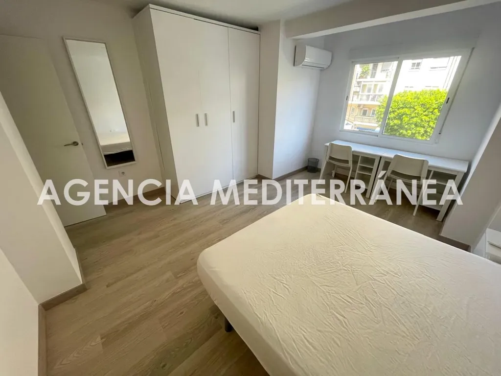 Magamistoad - Luxury Apartment with Balcony in Valencia