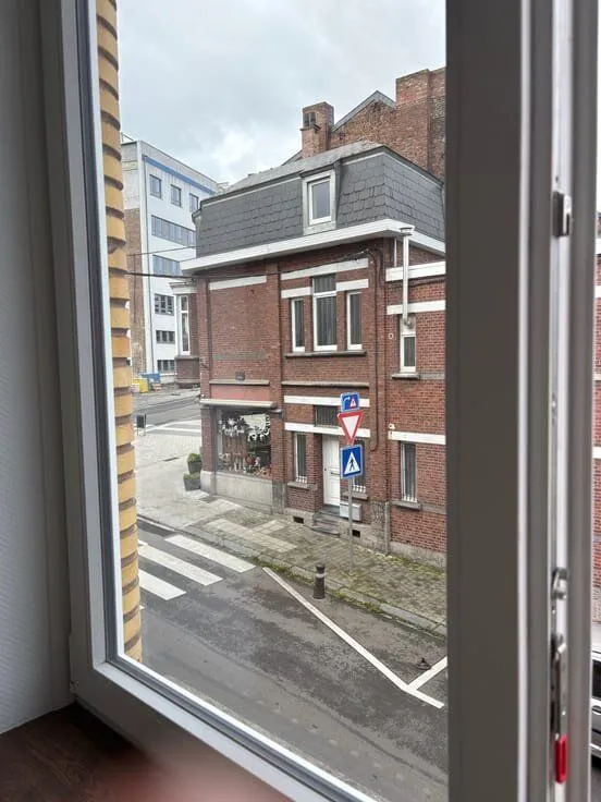 Extérieur - Appartement Rénové avec Cave à Namur