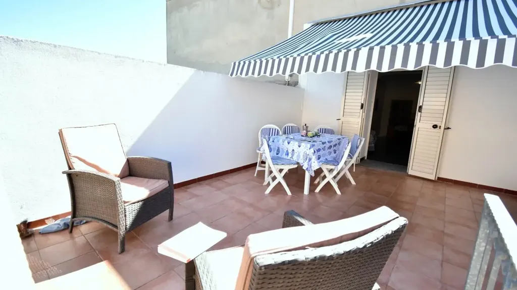Terrazza - Rented Apartment with Terrace in Pula