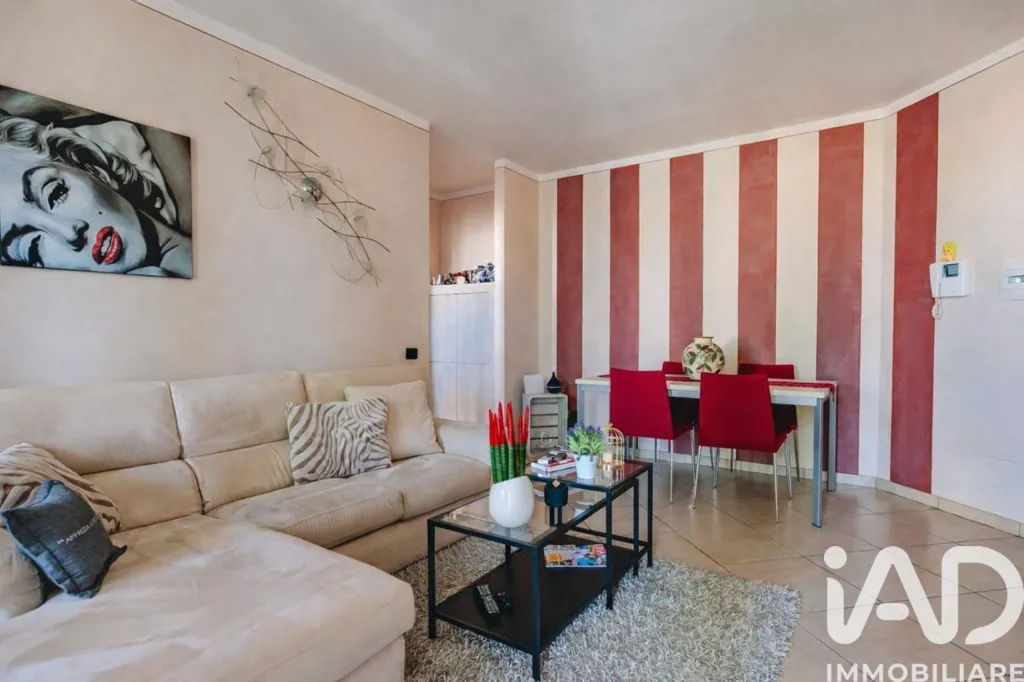 Séjour - Trilocale with Terrace in Torbiato, Adro
