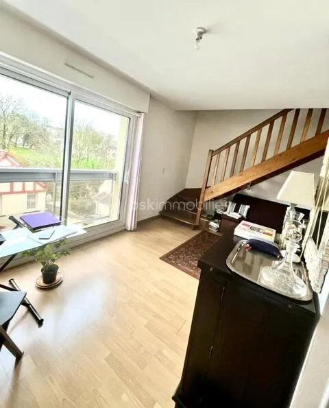 Elutuba - Duplex with Parking in Quimper Centre
