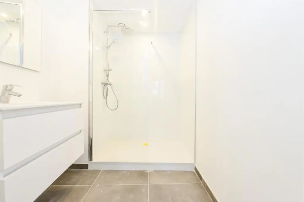 Vannitoad - Renovated 1-Bedroom Apartment in Forest