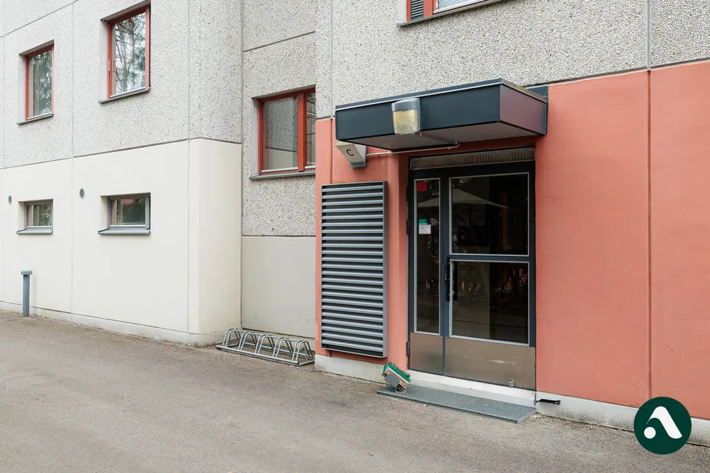 Välivaade - Bright Apartment with Balcony in Hervanta, Tampere