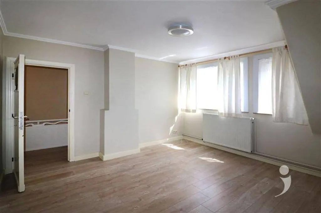 other_room