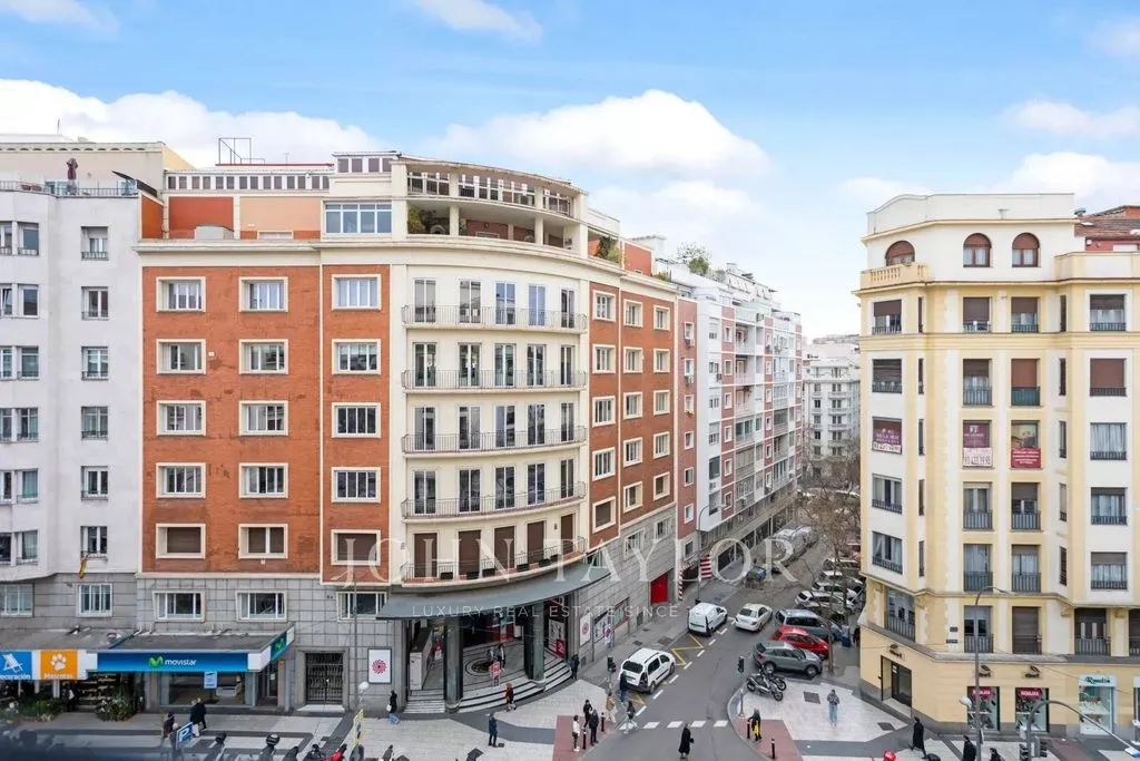 Välivaade - Luxury Flat with Balconies in Salamanca, Madrid