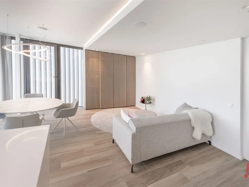 Elutuba - Bright Apartment with Terrace View in Bruges