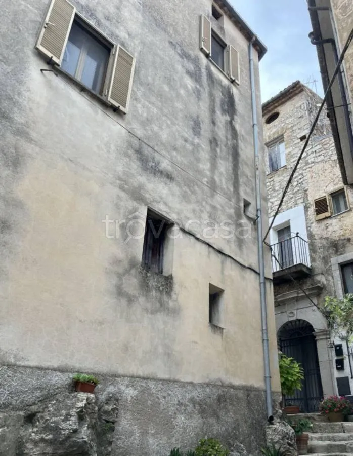 Exterior - Two-Level Apartment with Fireplace in Lenola