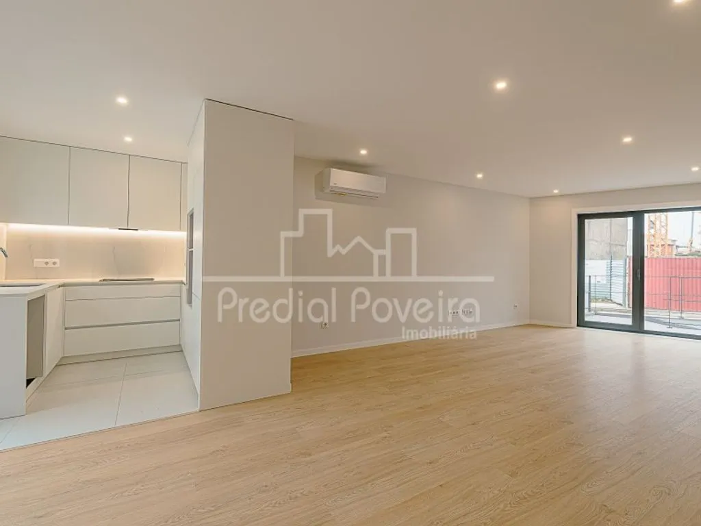 Elutuba - New Duplex Flat with Terrace in Póvoa de Varzim