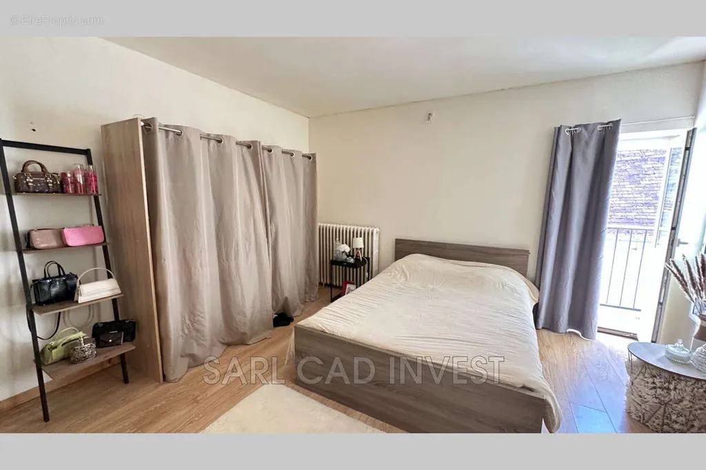 Bedrooms - City House with Courtyard in Loches