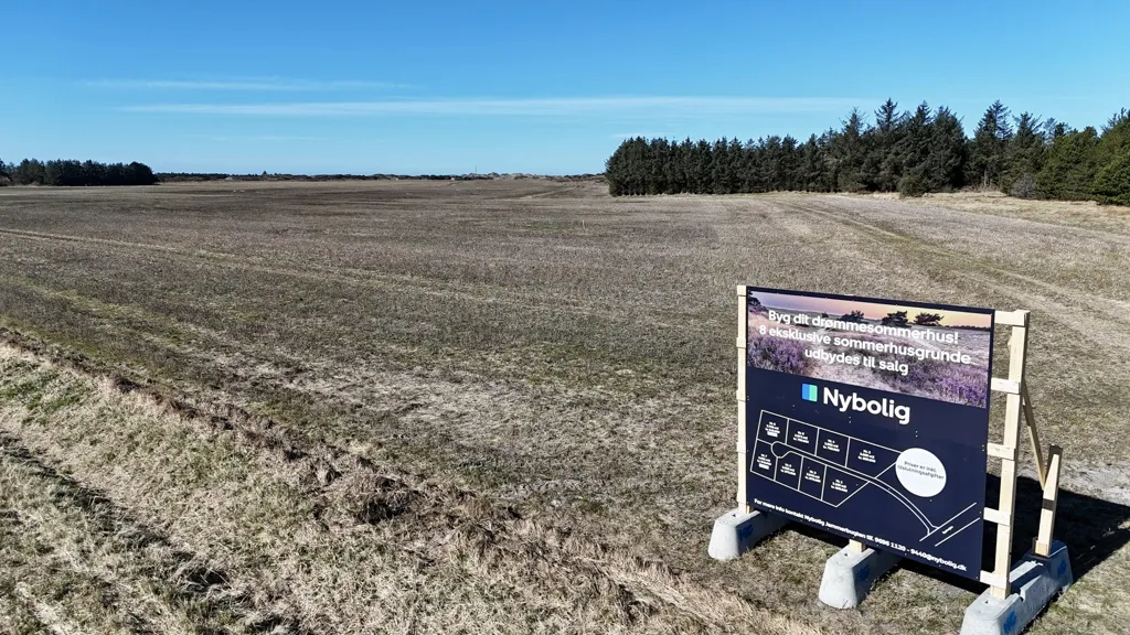 Aed - Vacation Plot with Nature Views in Rødhus