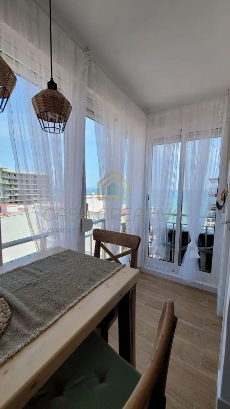 Salle à manger - Loft Studio with Sea Views in Les Palmeretes