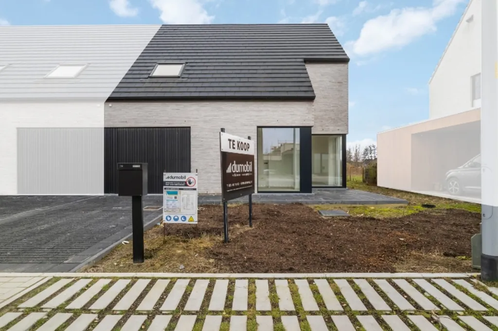 Extérieur - Nouvelle Construction Semi-ouverte avec Terrasse à Hooglede
