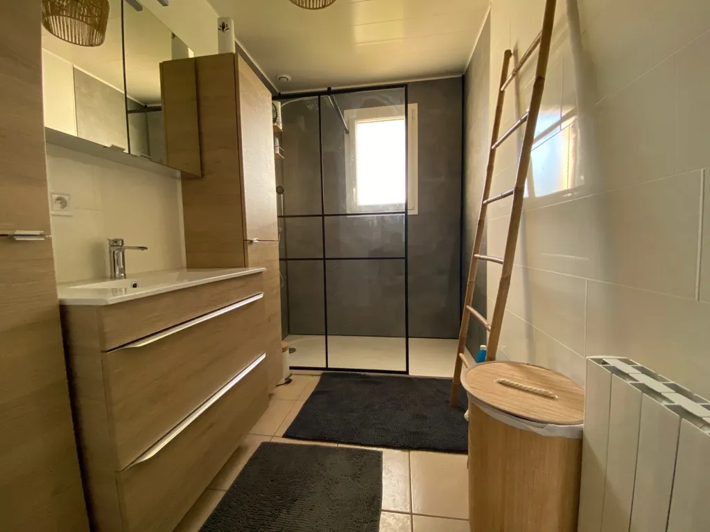 Vannitoad - Single-Storey House with Garden in Meurcé