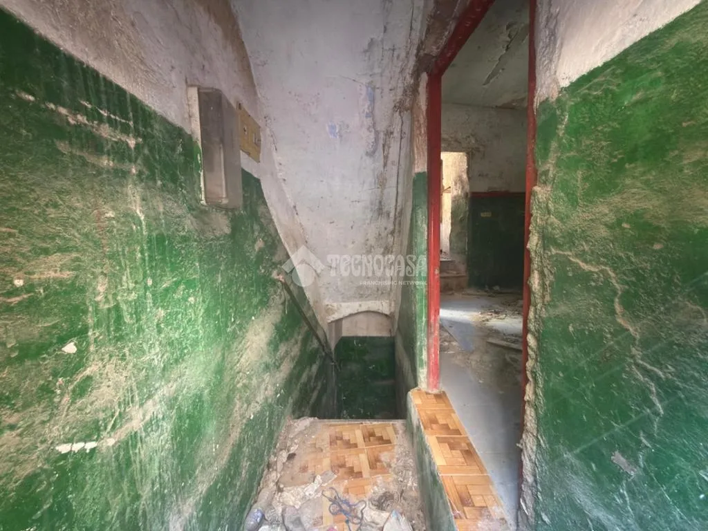 Pièces - House for Renovation in Jaén's Old Town
