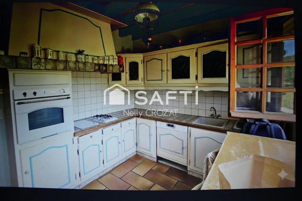 Cucina - Stone House with Pool and Garden in Château-Thierry